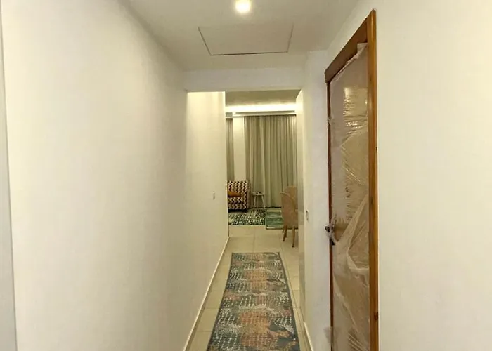 Apartment Heaven's Gate